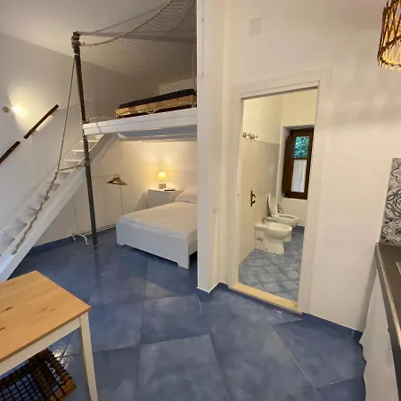 La Casa Del Pescatore Couette-café 3*