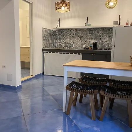 La Casa Del Pescatore Couette-café Marina di Camerota